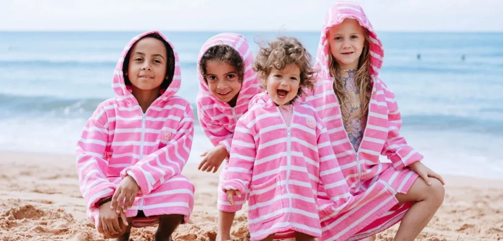 Kids hooded beach towels